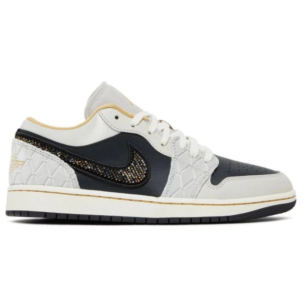 Air Jordan,Air Jordan 1 Low,Air Jordan 1 Low SE Beaded Swoosh